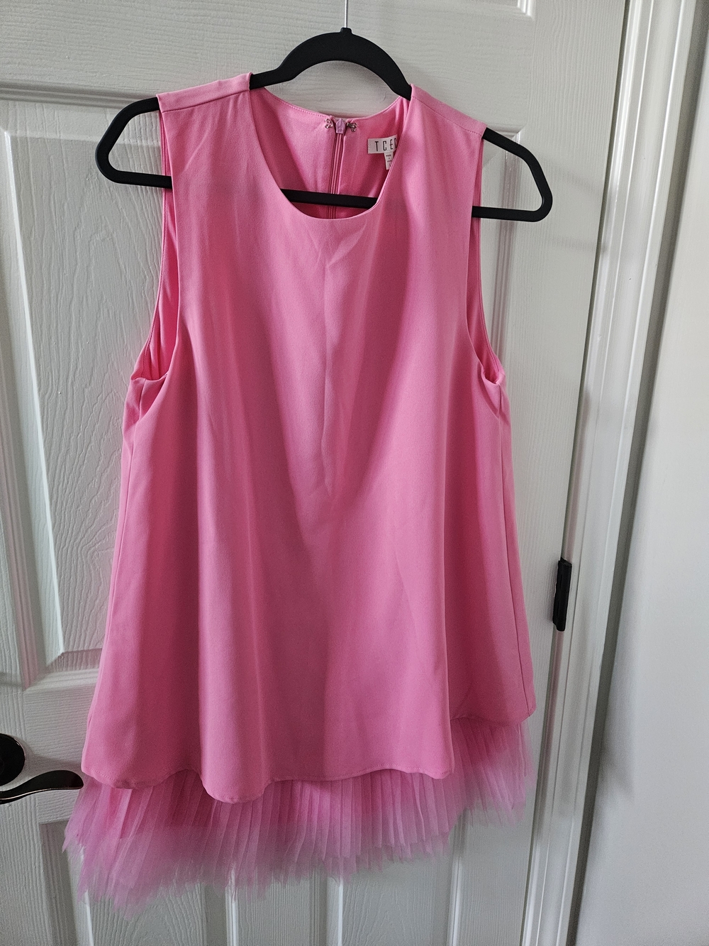 TCEC Hot Pink Sleeveless Tulle Hem Dress - Size Large